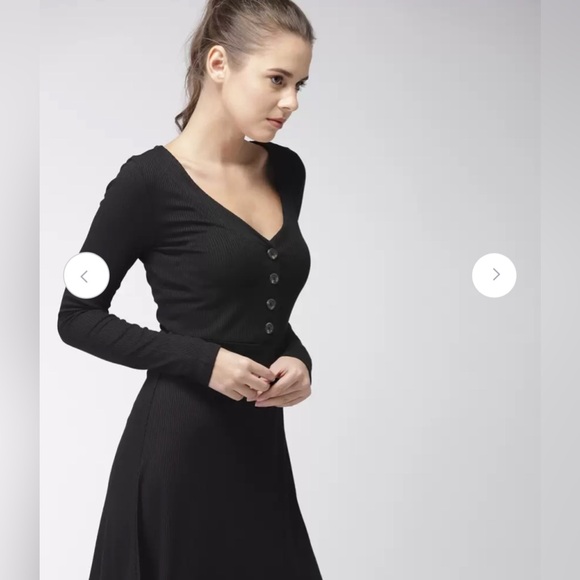 Forever 21 Black Long Sleeve V Neck Mini Dress. Size M. - Picture 4 of 8